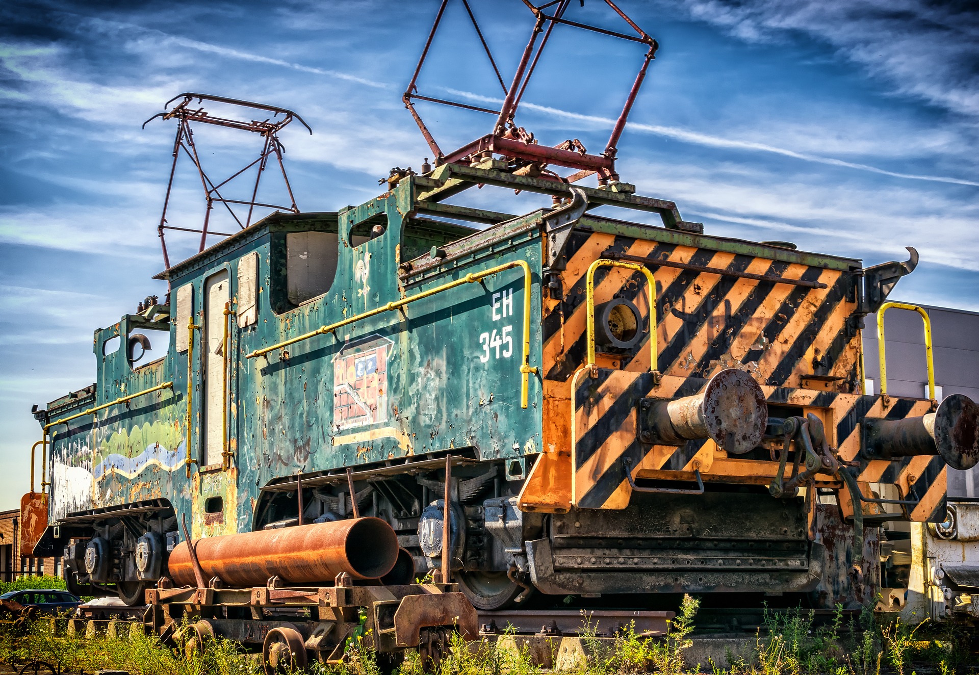Tragiczny finał wygłupów na bocznicy ze starymi lokomotywami